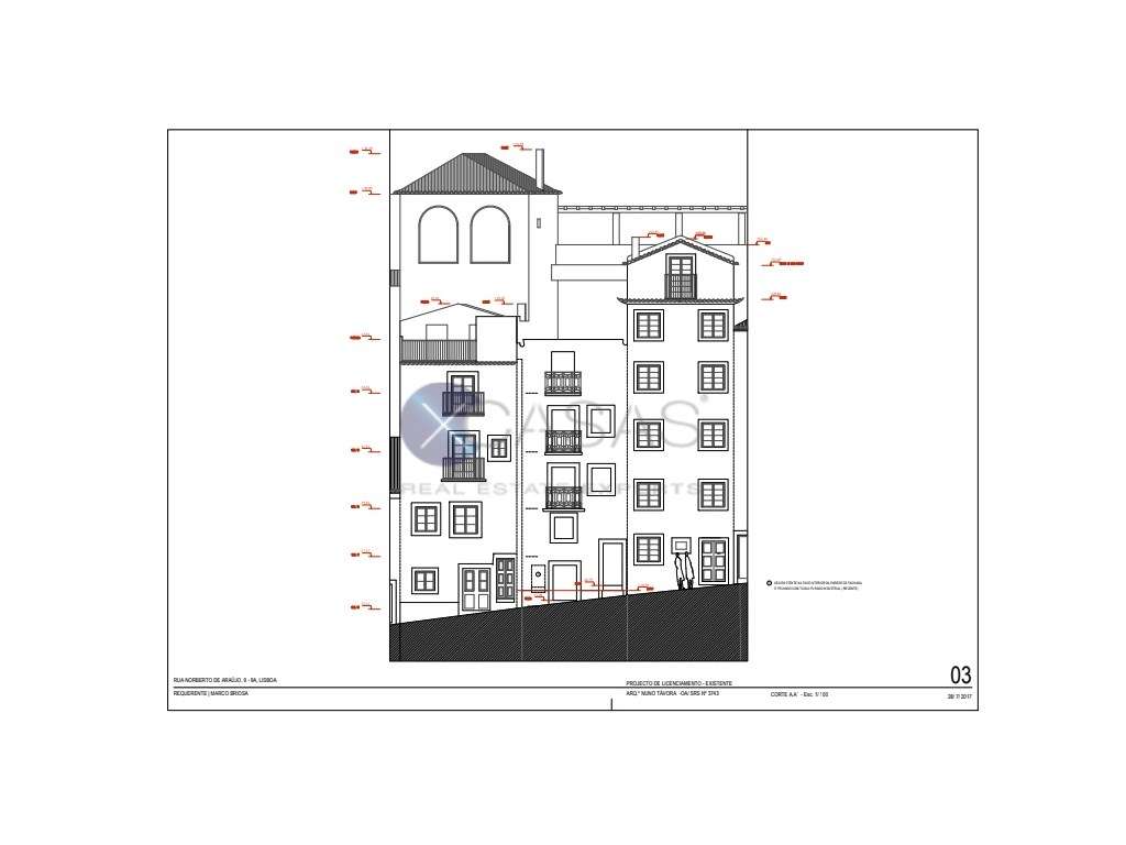 Predio para construção, para venda em Alfama, com vista de Rio.
RU...-6