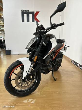 KTM Duke 125 - 4