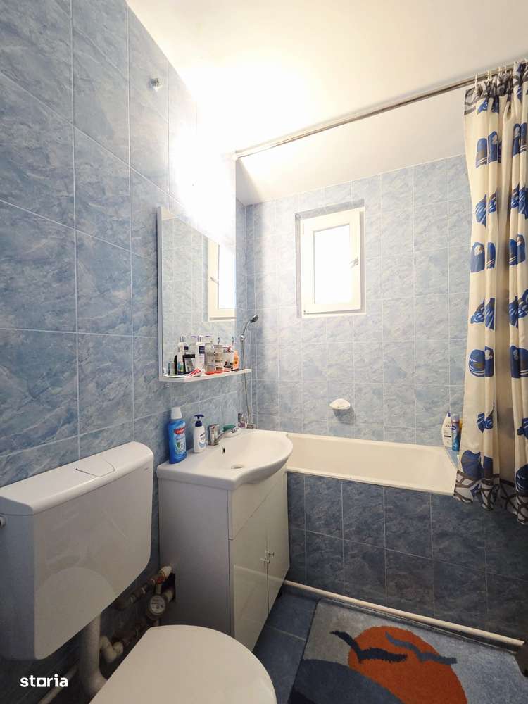 Apartament 3 camere Micro 16 cu 2 balcoane etaj 2-6