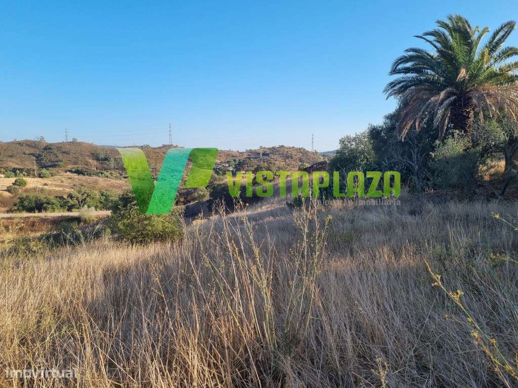 Prédio Misto com Área Urbana para Reconstruir, S. B. Messines - Grande imagem: 2/23