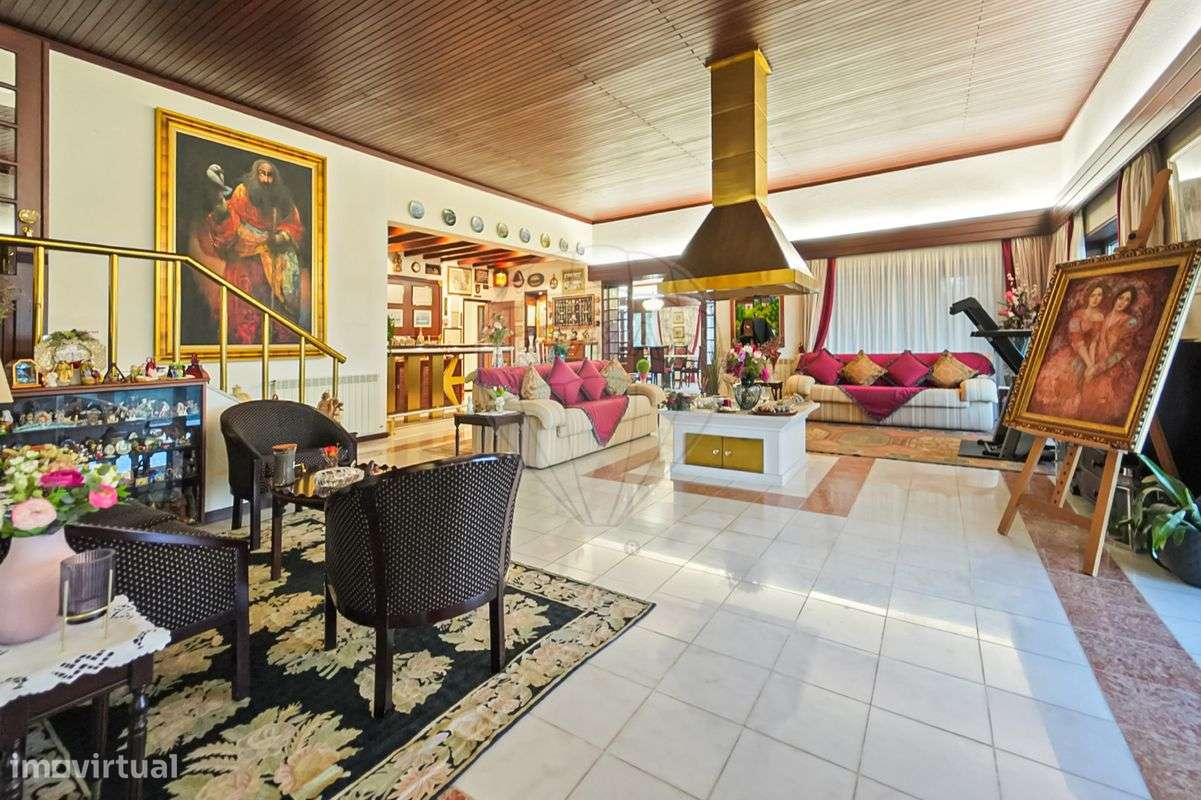 Moradia T5 para venda - Grande imagem: 3/45