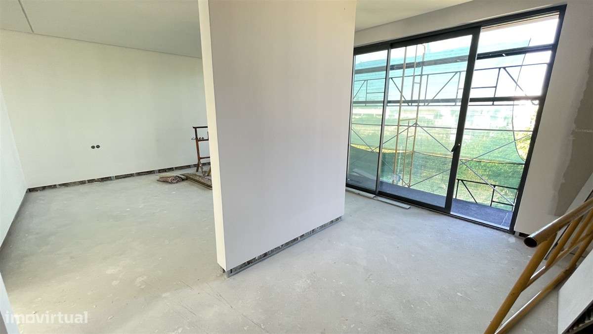 Moradia T3 novas em banda-Touguinhó-Vila do Conde-7