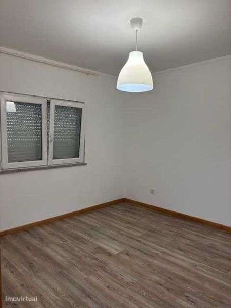 Vivenda para arrendar - Grande imagem: 4/7