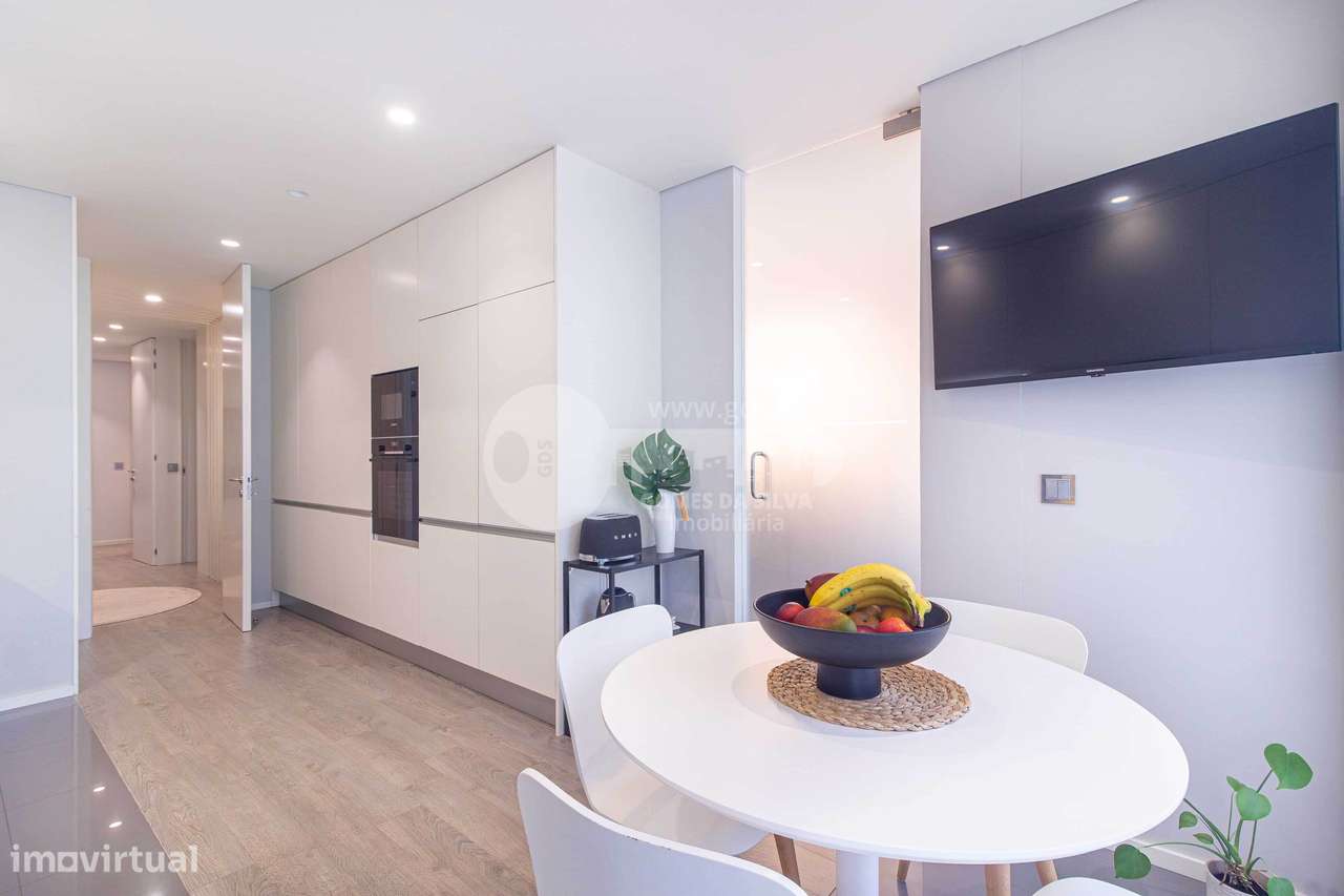 Apartamento T3 na Rua do Passal, Fraião-13