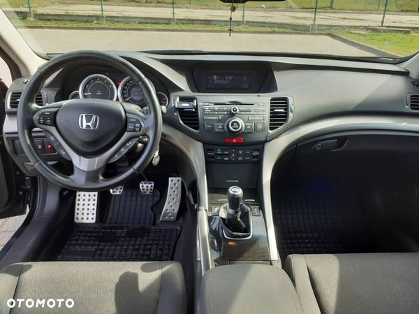 Honda Accord 2.2d Executive - 8