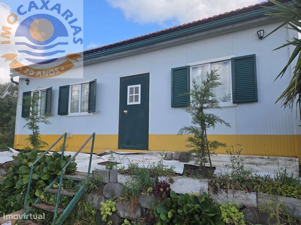 Quintinha de 1.800m² com Casa de Apoio Equipada e Água de Poço-11