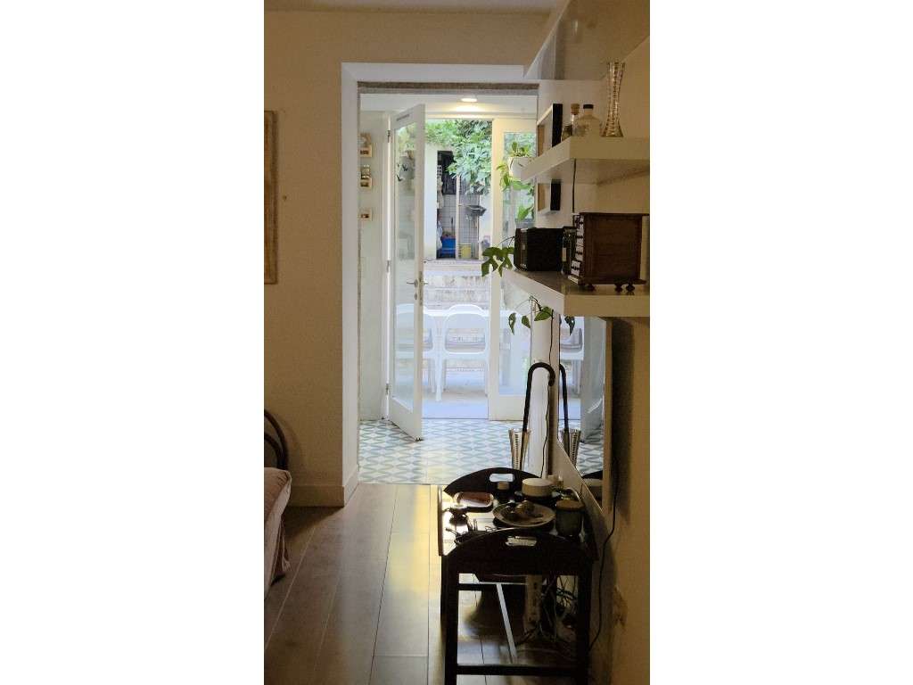 **Venda de Apartamento T2 com Jardim Privativo próximo da Avenida d...-25