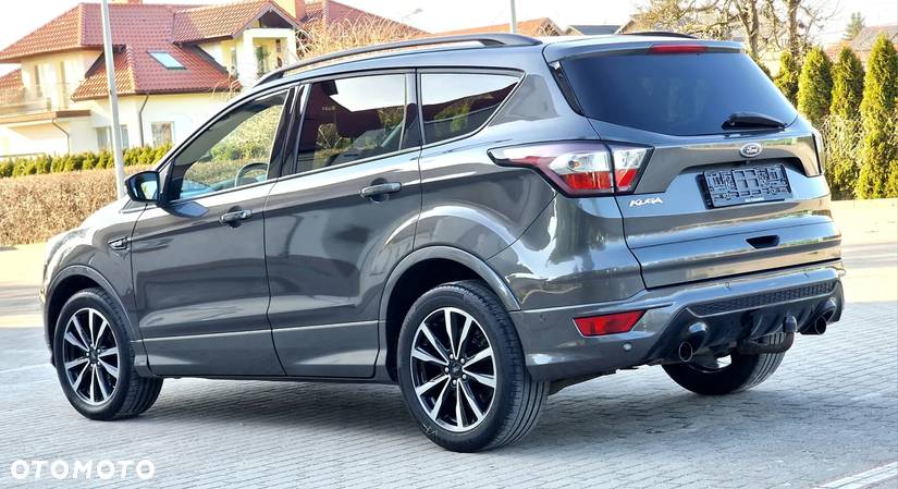 Ford Kuga - 7