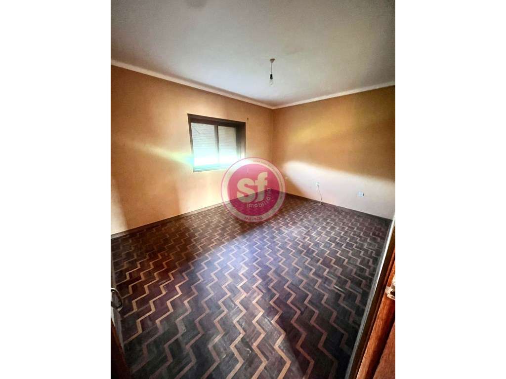 Moradia T3 para venda !-6