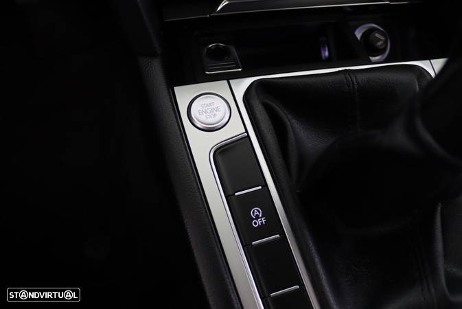 VW Passat 2.0 TDI (BlueMotion ) Comfortline - 30