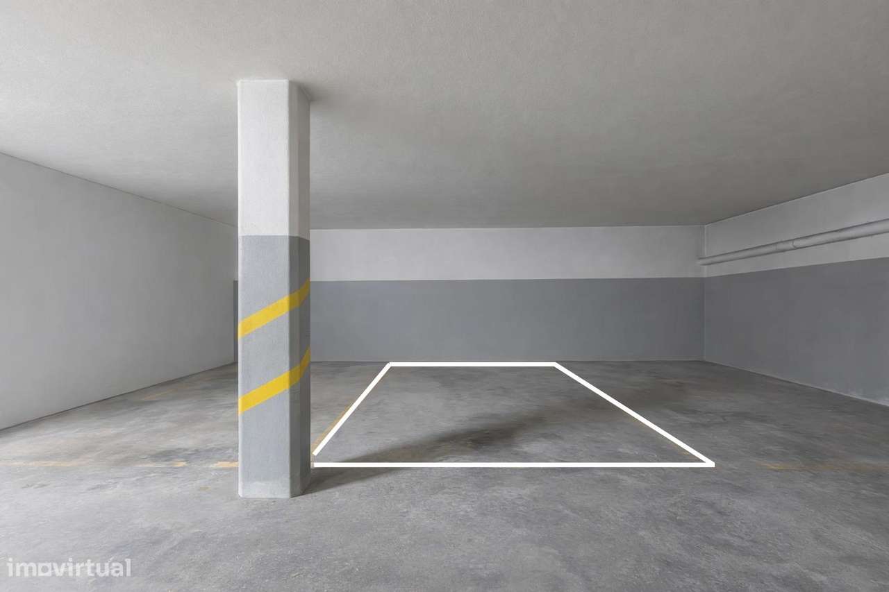 Apartamento T1 com Varanda em Canelas-20