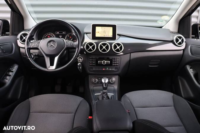 Mercedes-Benz B 180 CDI BlueEFFICIENCY - 16