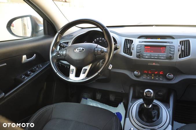 Kia Sportage - 10