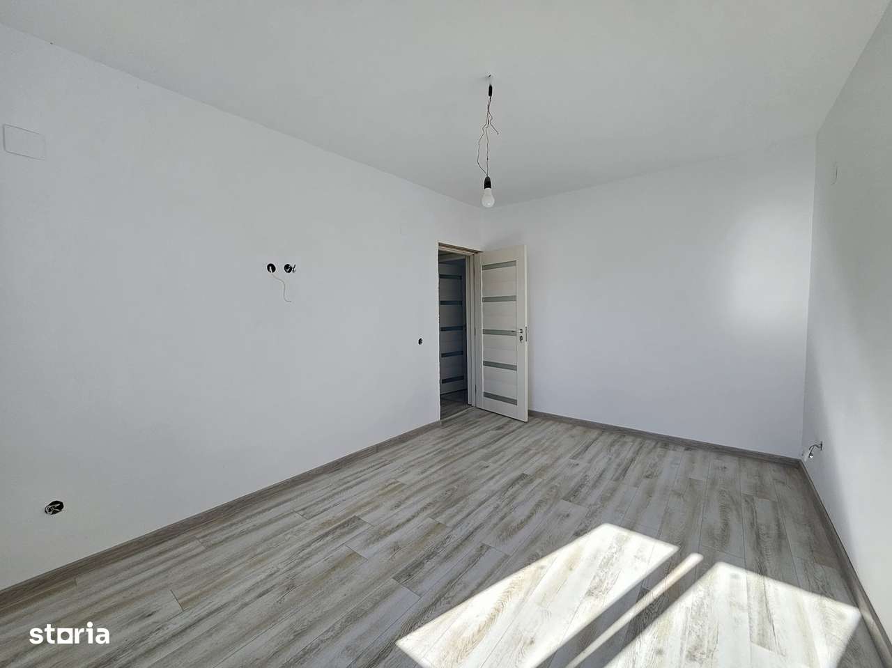 Oferta vanzare parte din duplex P+M Pitesti, 138000 EURO-16