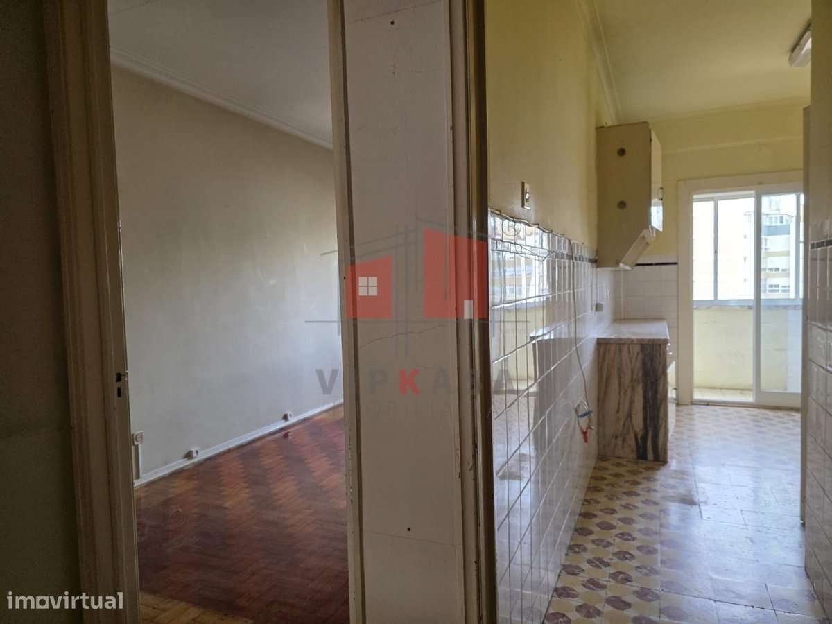 Apartamento T2 em Benfica - Grande imagem: 4/8