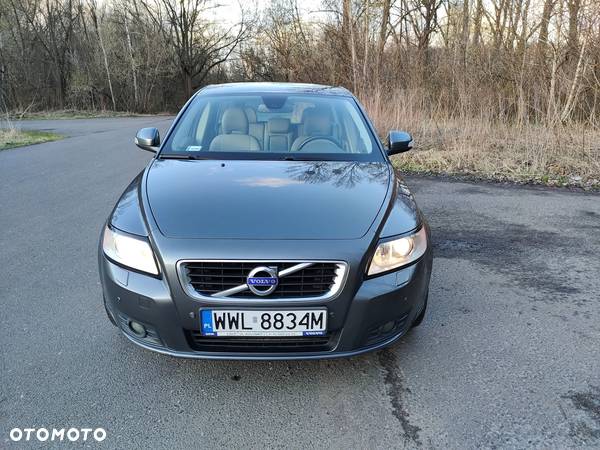 Volvo V50 D3 Momentum - 12