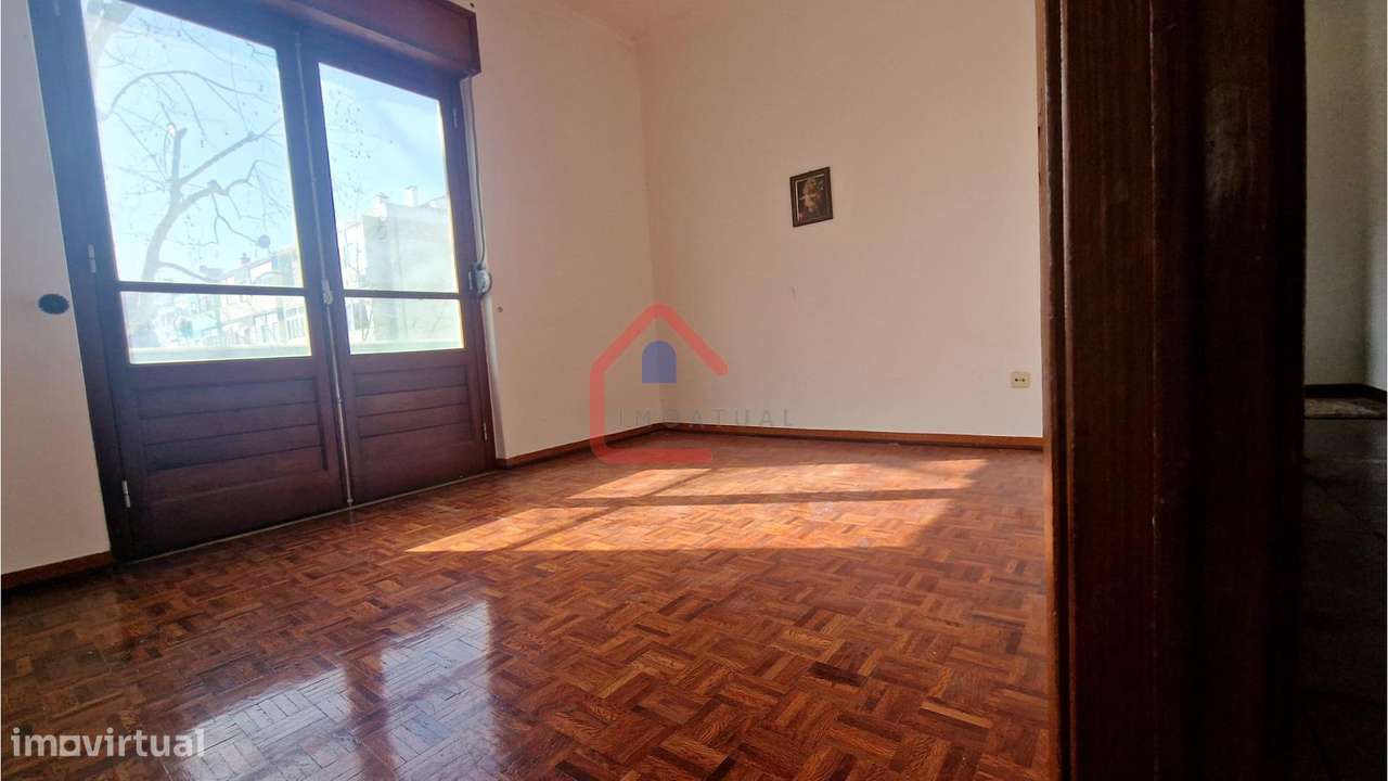 Apartamento T3 em Portugal-28