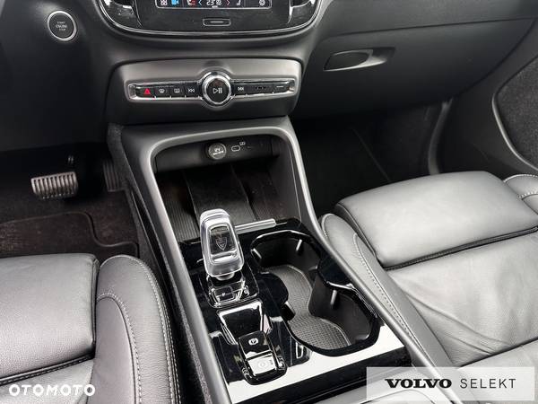 Volvo XC 40 - 17