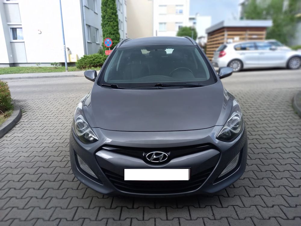 Hyundai i30 II (2012-2017) blue Kombi 1.6 CRDi Style 2014