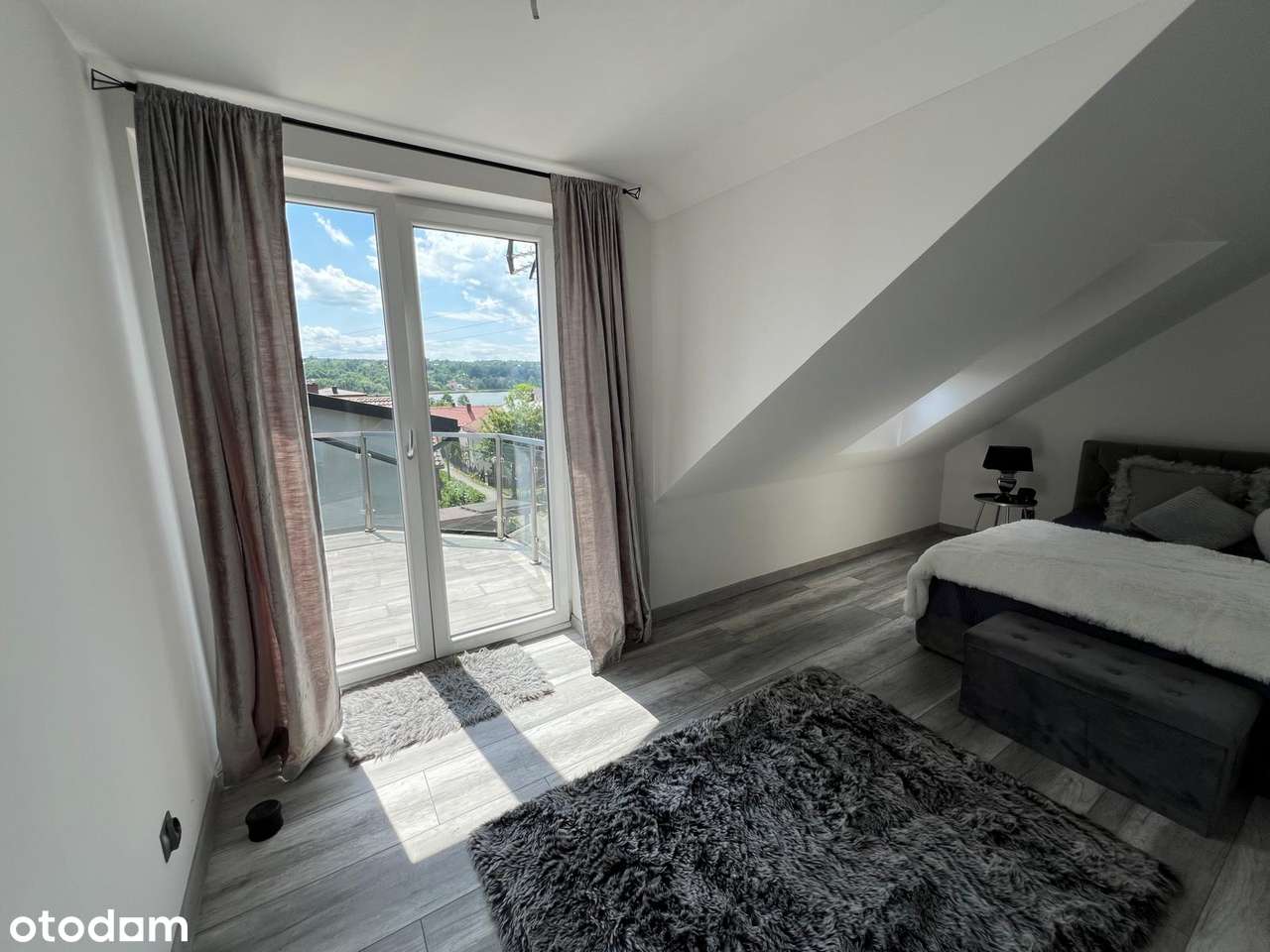 Nowoczesny dom 162m2 w zabudowie bliźniaczej, Ul. Nadrzeczna-16