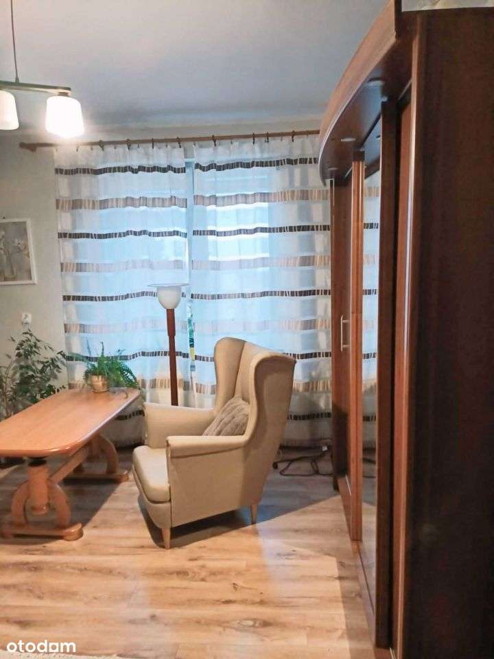 Przestronne mieszkanie na sprzedaż W Nawiadach - Pełny obrazek: 4/8