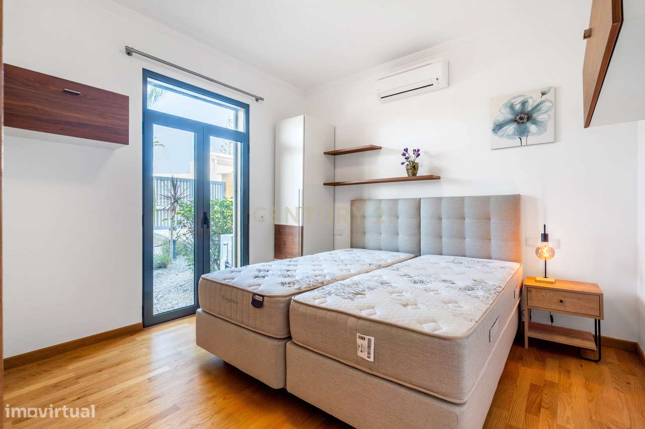 Moradia Unifamiliar de Prestígio | Guia – Albufeira | T4 | Piscina | J-9