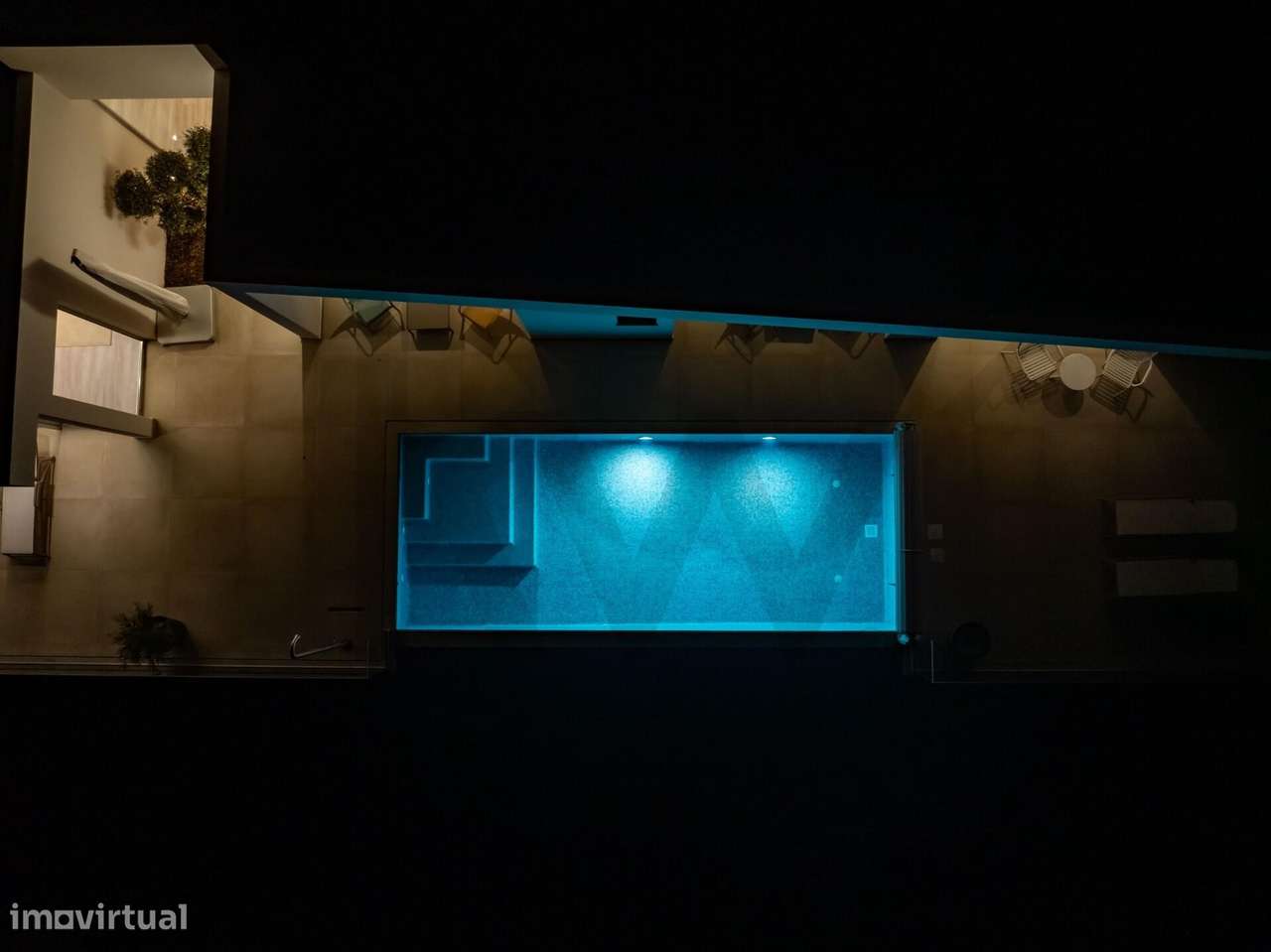 Moradia de luxo situada numa falésia com vista deslumbrante sobre o At - Grande imagem: 5/60