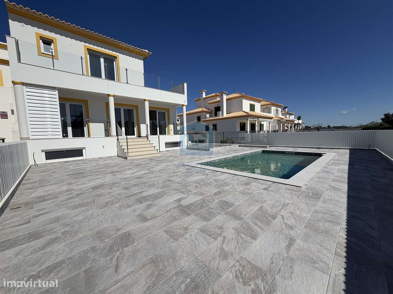 Moradia Geminada T3 Venda Em Albufeira E Olhos De Agua Albufeira