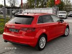 Audi A3 2.0 TDI Attraction S tronic - 4