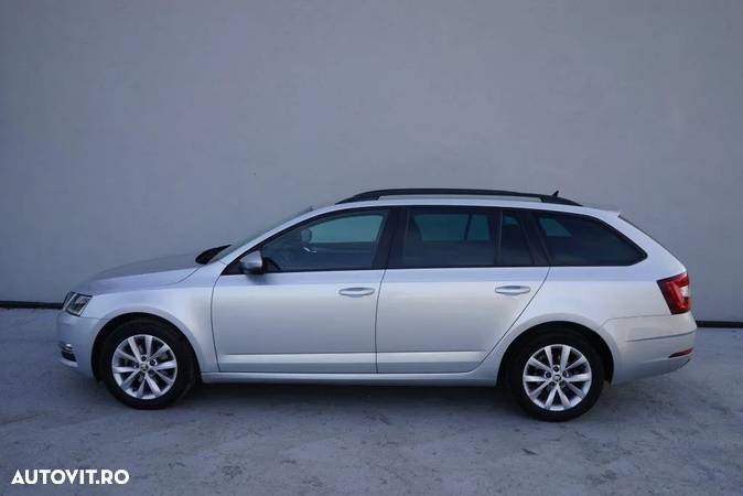 Skoda Octavia Combi Diesel 2.0 TDI DSG Style - 3