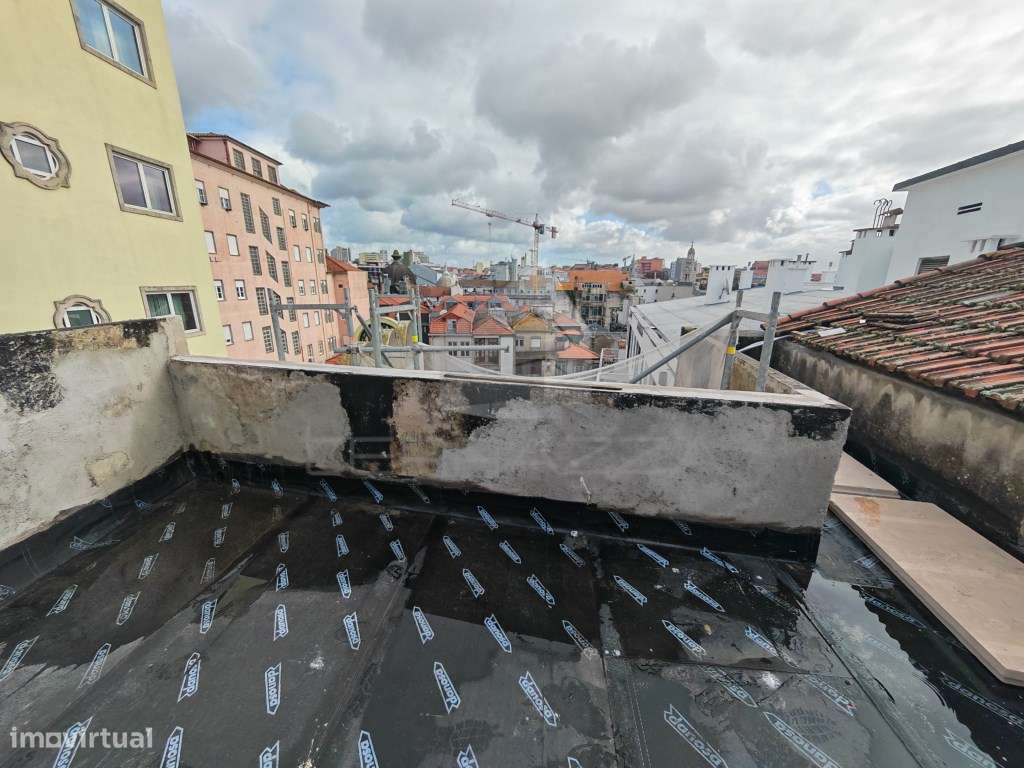 Apartamento T1 último andar, aos Aliados - Porto-7