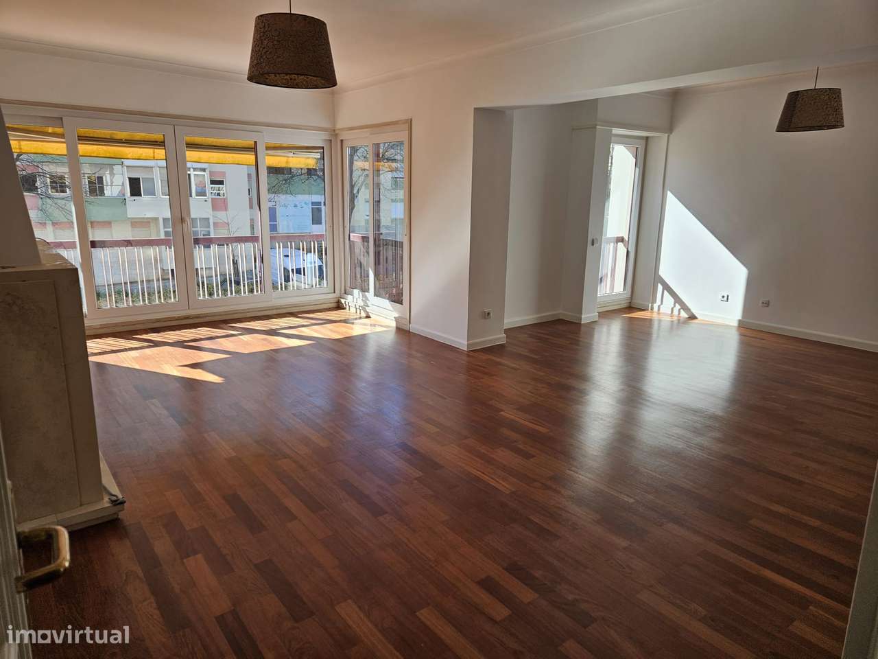 Arrendamento de apartamento T3 em condomínio fechado em Oeiras - Grande imagem: 2/25