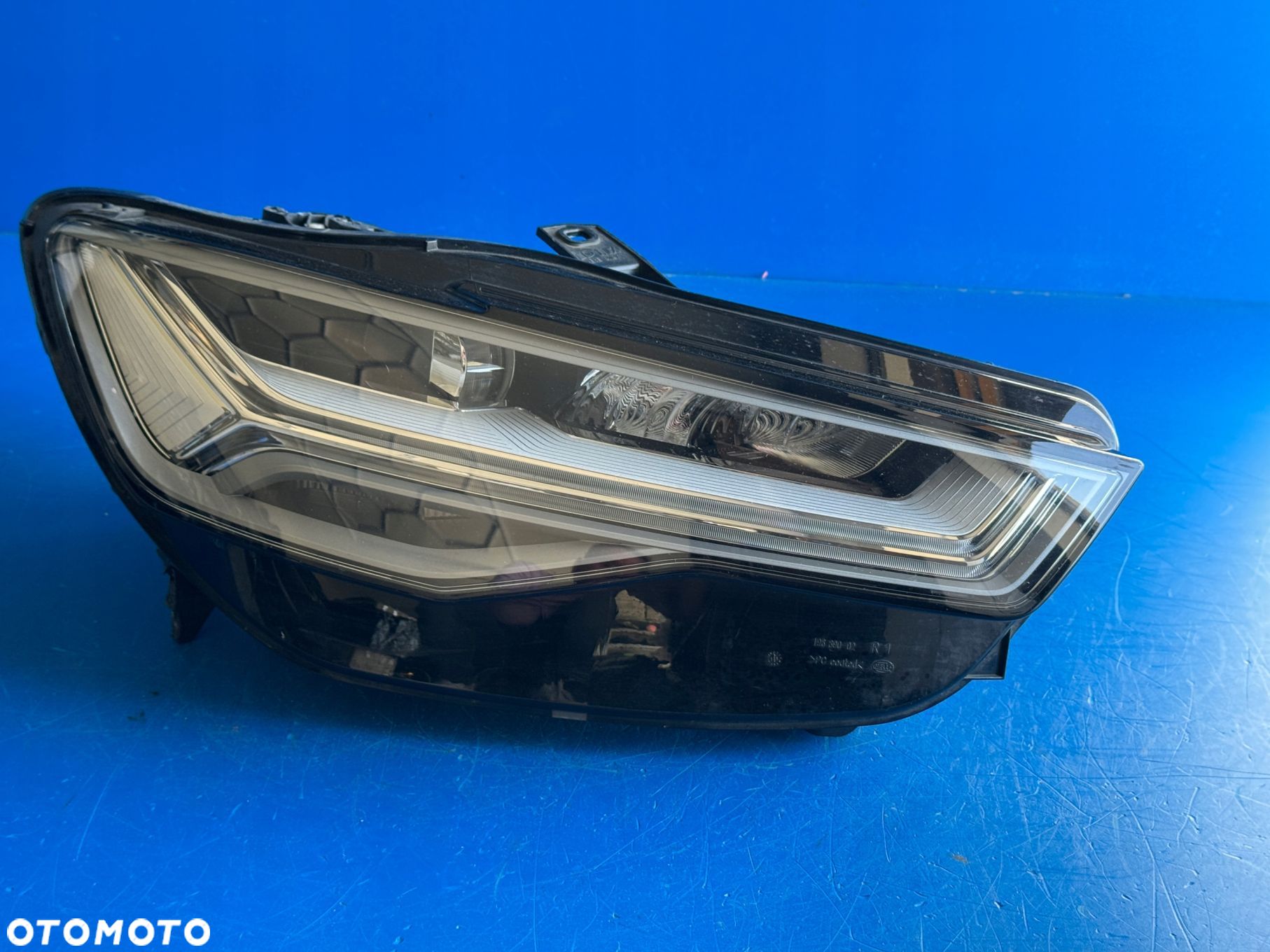 PRAWY FULL LED AUDI A6 C7 LIFT EUROPA BDB HELLA - 1