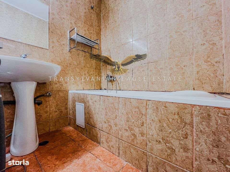 Apartament cu 1 camera situat pe strada Alverna-10