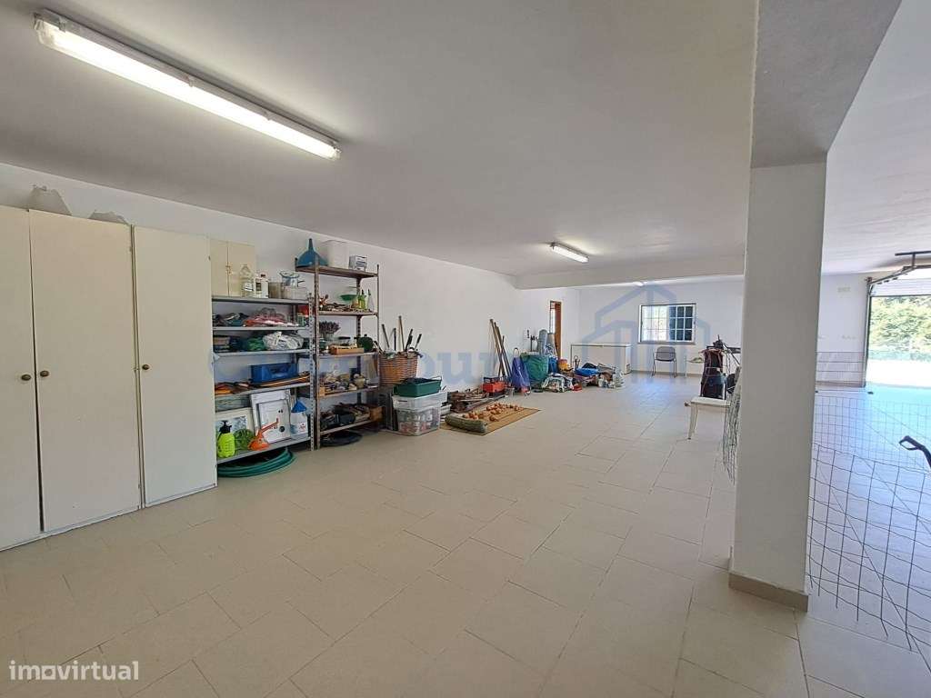 Moradia T3 com garagem em Alvorninha-20