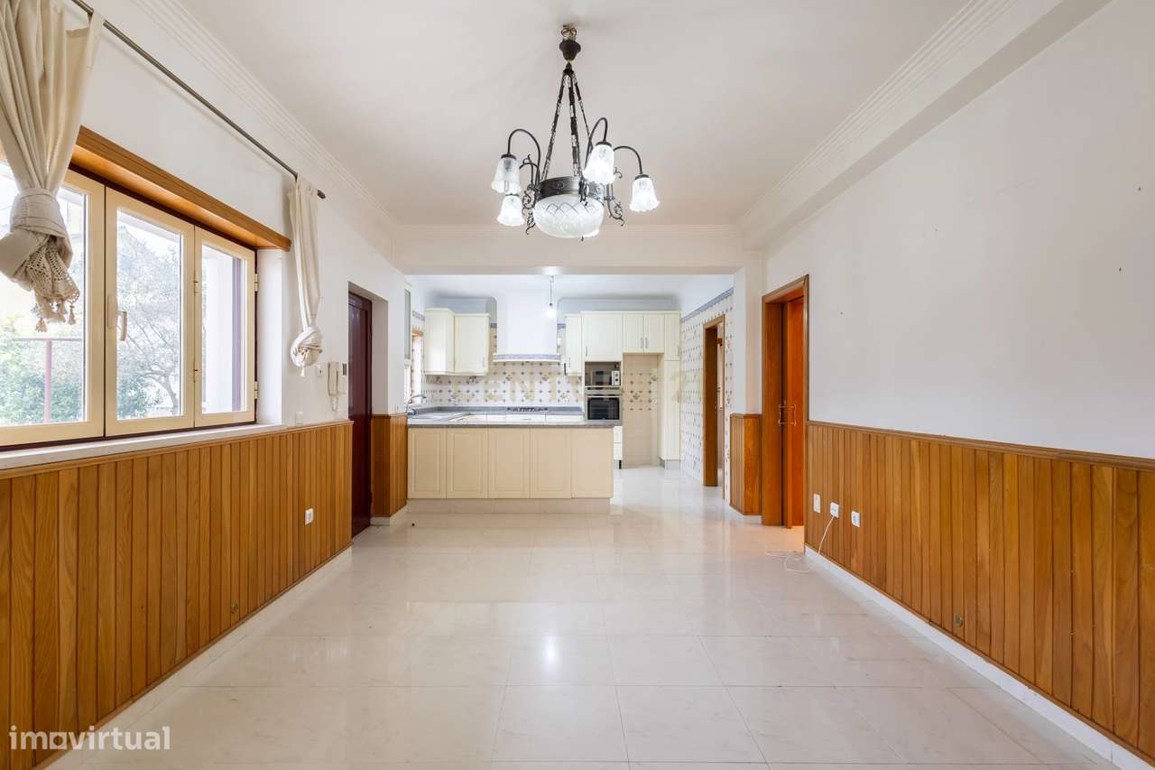 Moradia V6 com Garagem, Jardim e Anexo - Grande imagem: 5/47