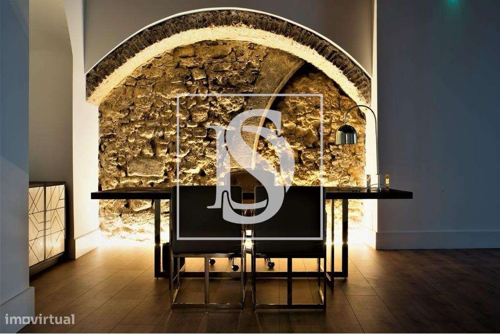 Ativo Comercial Arrendado em Alfama | Yield 5,1% | Investimento-6