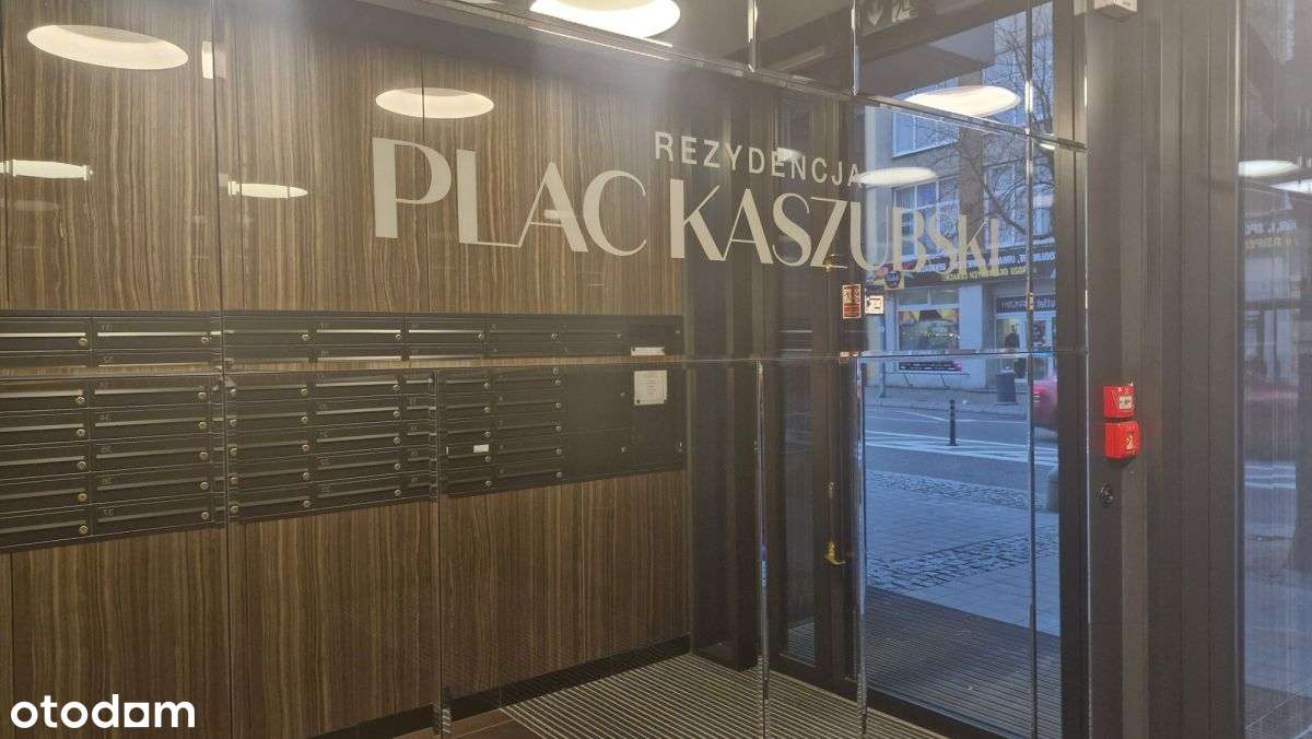 Przestronny Apartament w sercu Gdyni na 2 piętrze-11