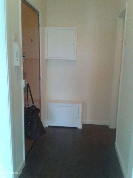 T1 para arrendar na Rua de Monsanto - Grande imagem: 4/8