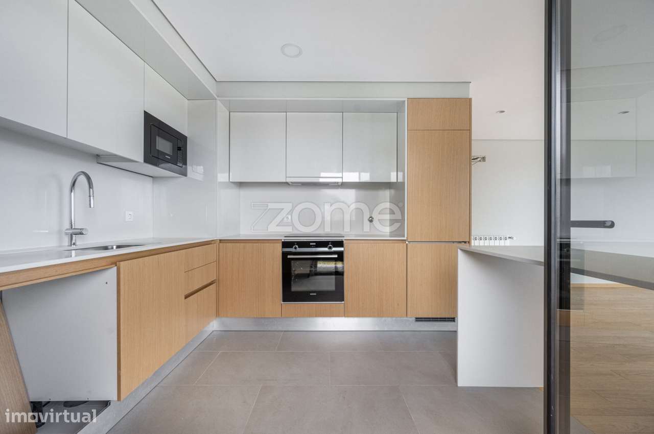 T2 Novo para arrendamento na Rua Faria Guimaraes - Grande imagem: 4/20