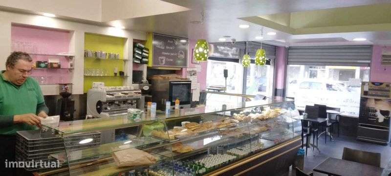 PASTELARIA PARA TRESPASSE - Grande imagem: 4/5