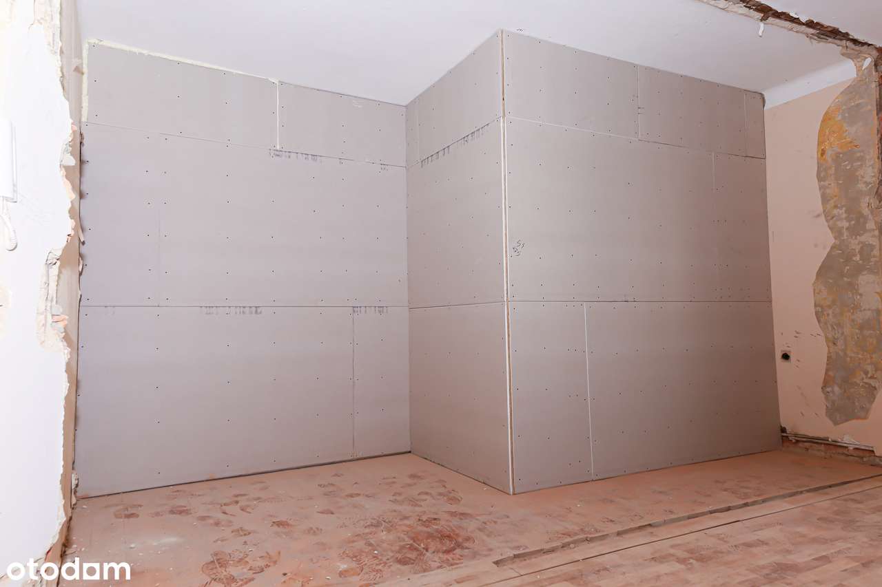 KAWALERKA DO REMONTU | 1 piętro | ŁAZARZ-3