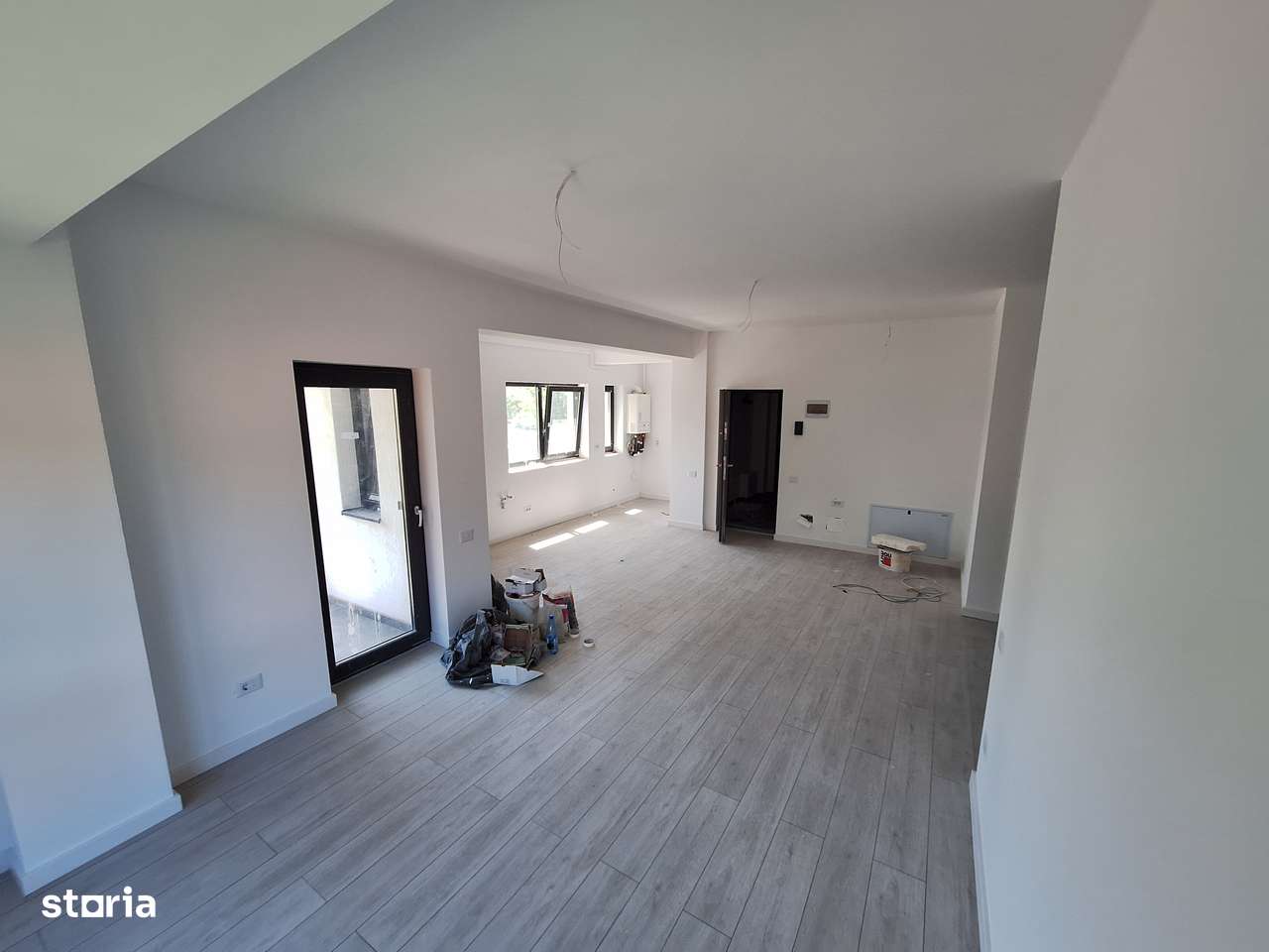 3 camere într un  bloc nou zavoi et 1, garaj - Imagine principală: 3/9