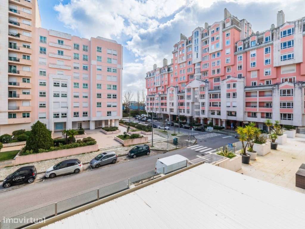 T3 em Telheiras com 155m² | Box para 2 carros | Varanda | Excelente...-40