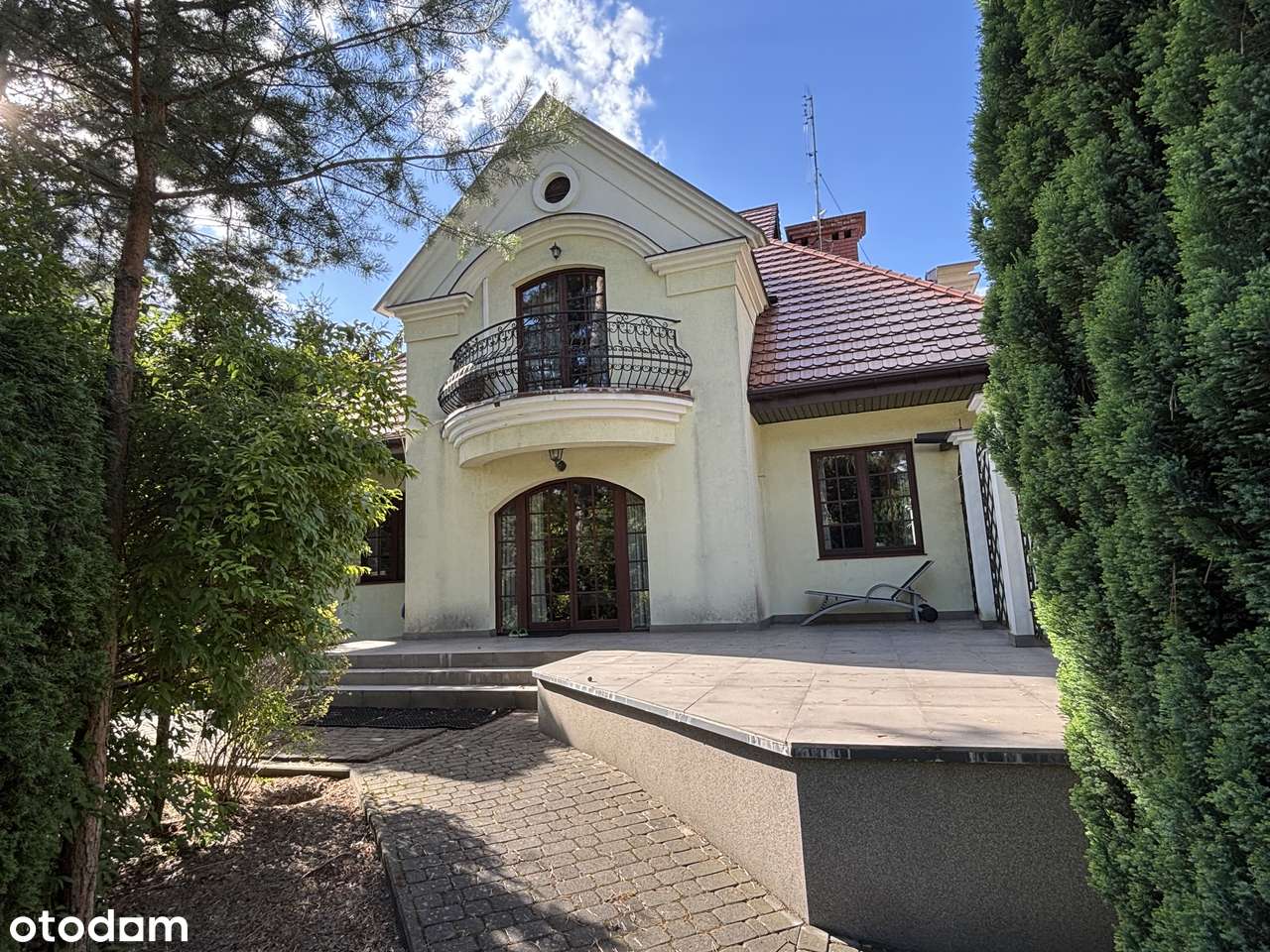 Elegancki dom z garażem na 3 samochody  i ogrodem, cicha okolica-15