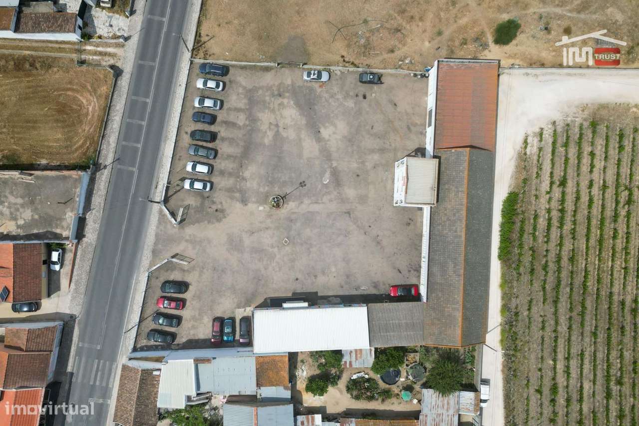 Oficina com Loja na Nacional 3 - Grande imagem: 4/22