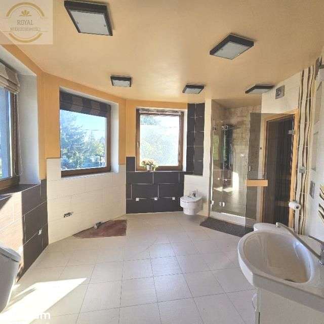 Dom wolnostojący, garaż dwustanowiskowy-9