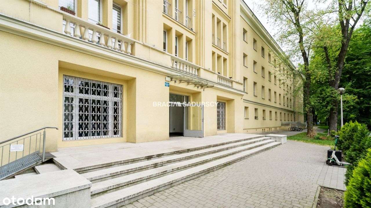 Dwa pokoje, jasne, wysokie. Doskonałe.-16