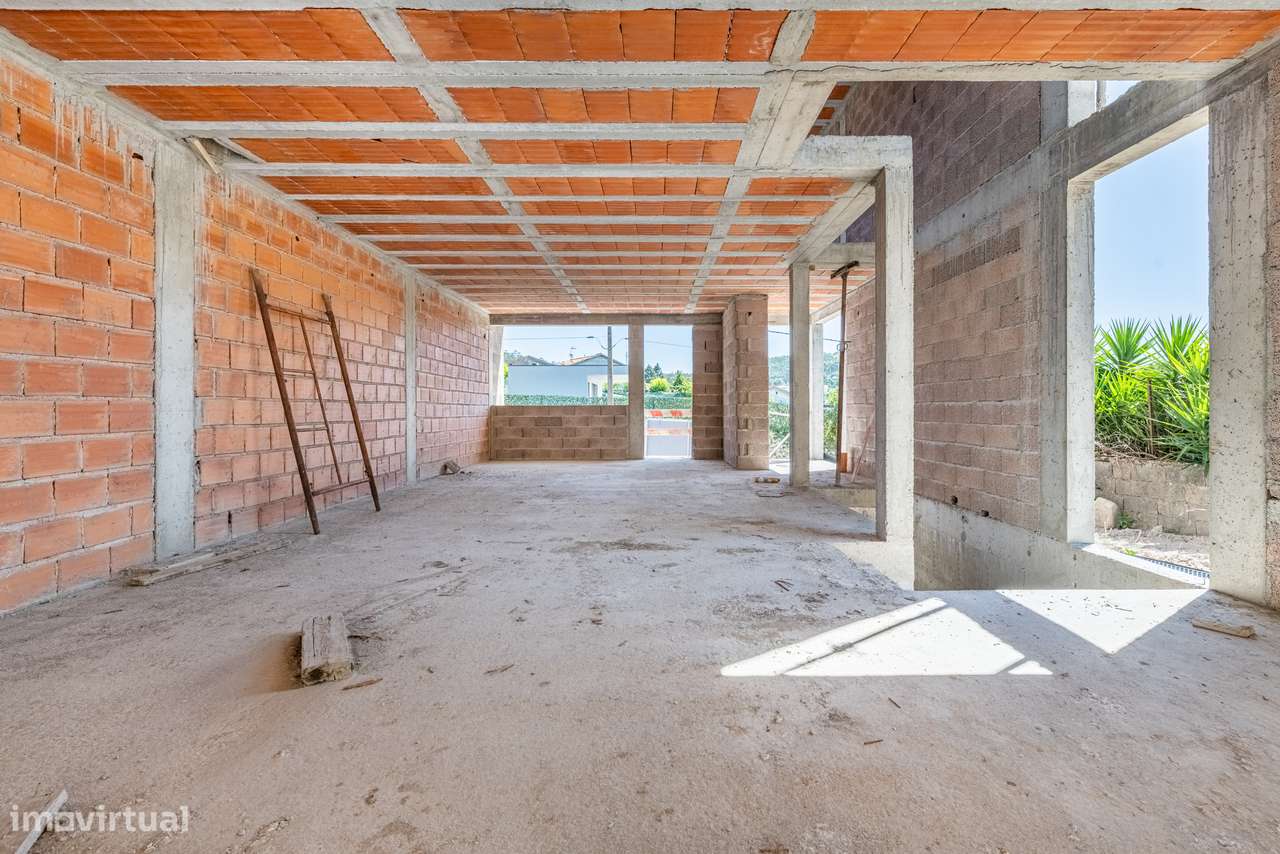 Moradia T3 à venda em Sande São Lourenço - Guimarães-15