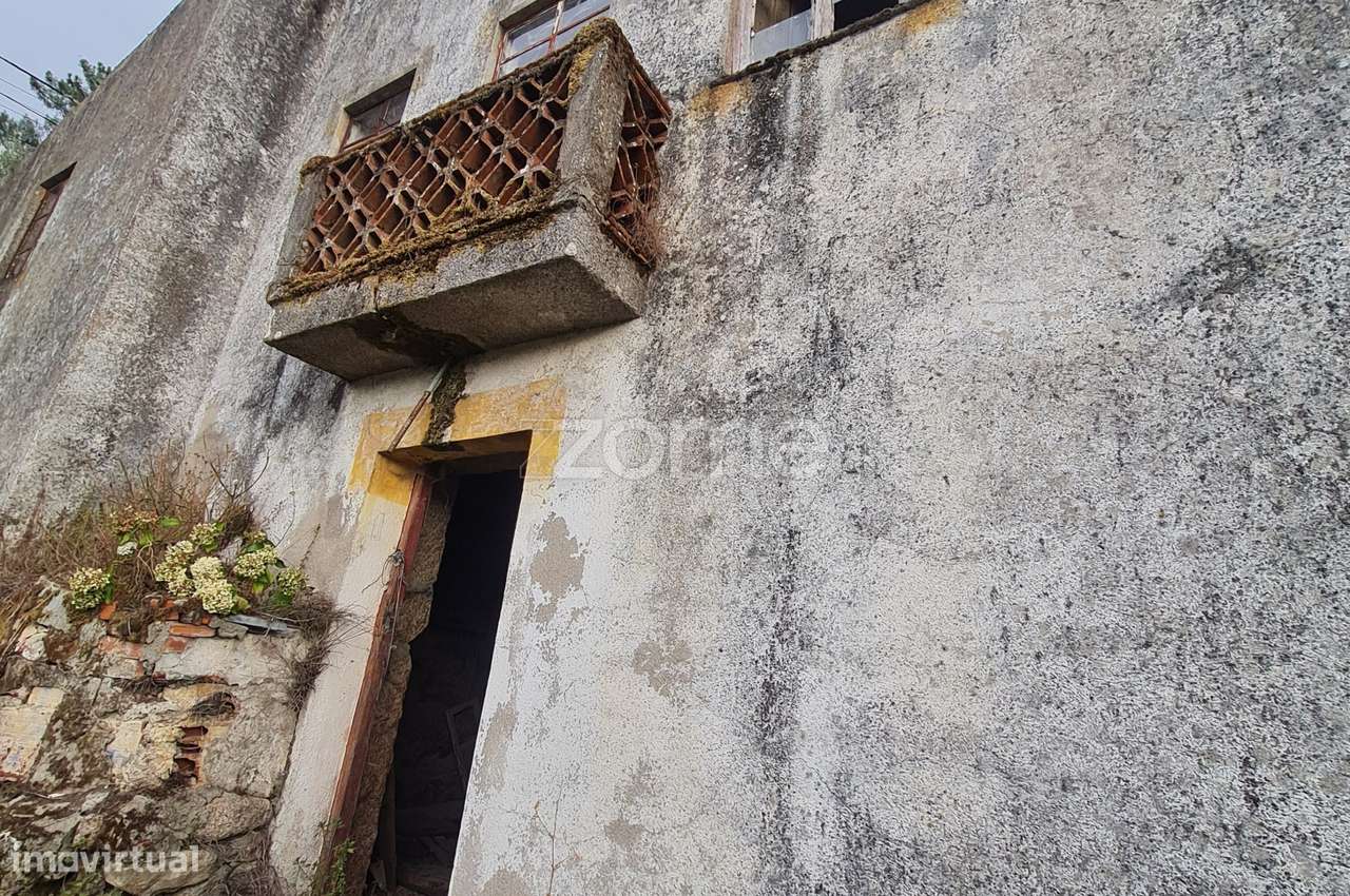Moradia em ruínas em ALDEIAS | Gouveia-6
